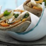 Буррито с курицей и молодой крапивой