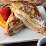 Сандвич с сыром и ветчиной