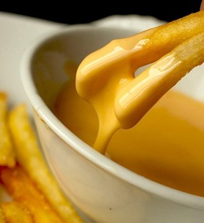 Сырный соус для картошки фри и начос