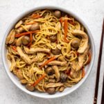 Лашпа Ло Мейн с курицей стир-фрай