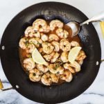 Азиатские креветки с чесночным маслом