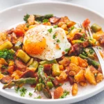 Испанский Мигас с жаренными яйцами