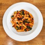 pasta-puttaneska-klassicheskii-recept-aromatnogo-sousa
